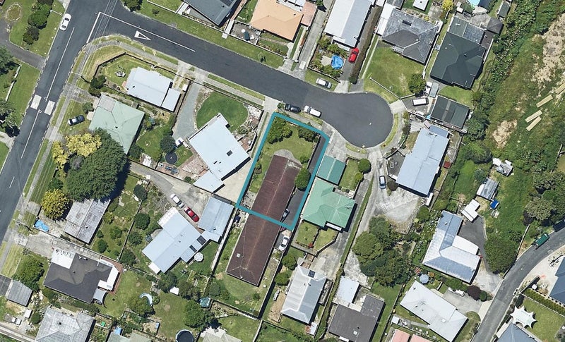 10A Peri Street, Gate Pa, Tauranga - Carousel 1