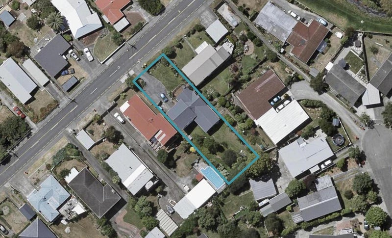 20 Gray Avenue, Paraparaumu Beach, Paraparaumu - Carousel 1