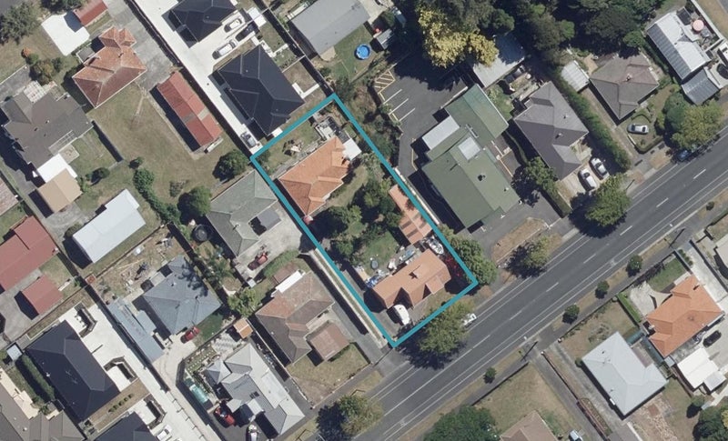 80 Maeroa Road, Maeroa, Hamilton - Carousel 1