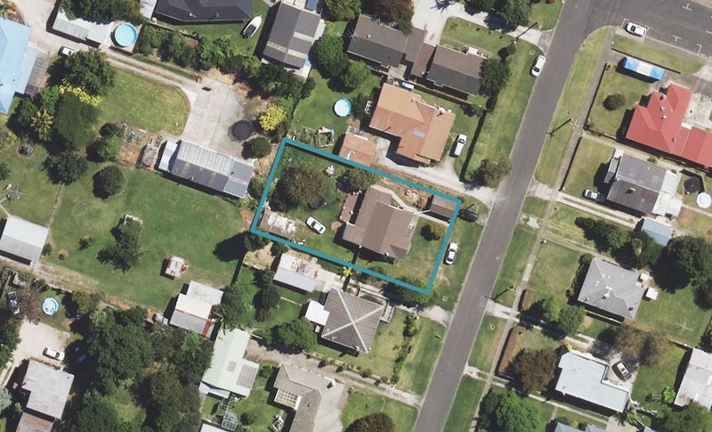 16 Muir Street, Te Hapara, Gisborne - Carousel 1
