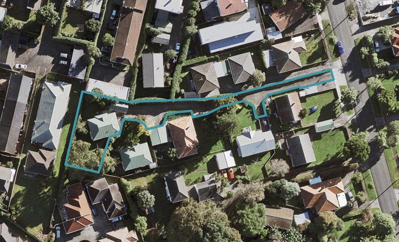 1/5 Hallam Street, Owairaka, Auckland - Carousel 1