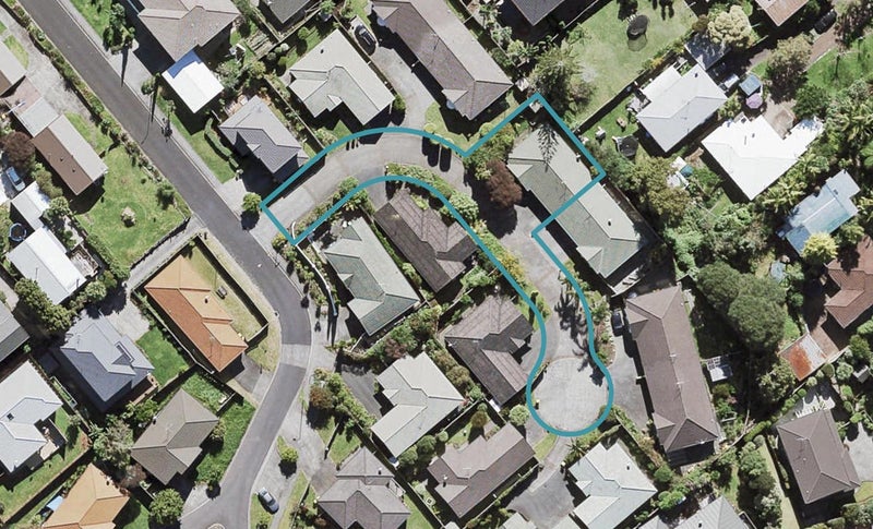 10 Copplestone Place, New Lynn, Auckland - Carousel 1