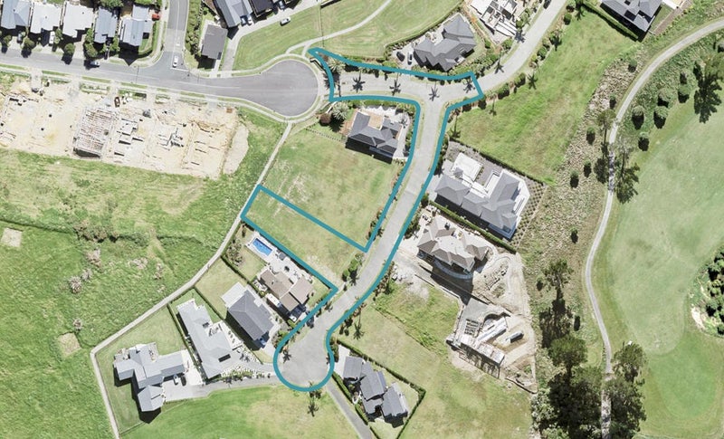 8 Palm View Terrace, Gulf Harbour, Whangaparāoa - Carousel 1