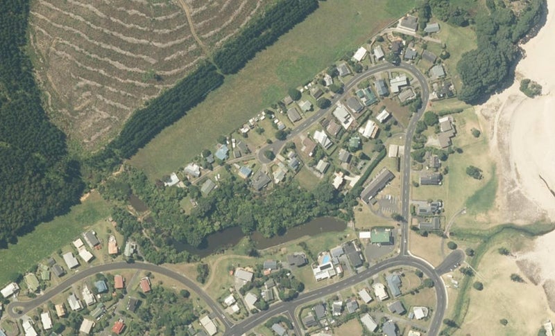 145 Bambury Place, Onemana, Whangamata - Carousel 1
