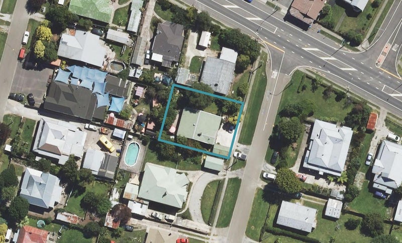1 Dickson Street, Kaiti, Gisborne - Carousel 1