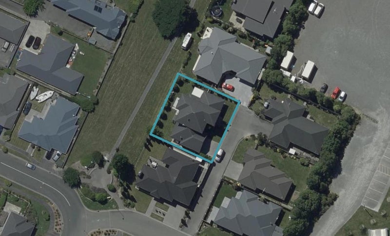 3 Meeking Place, Aidanfield, Christchurch - Carousel 1