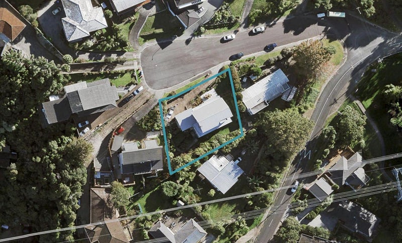 4 Hames Terrace, Hillsborough, Auckland - Carousel 1