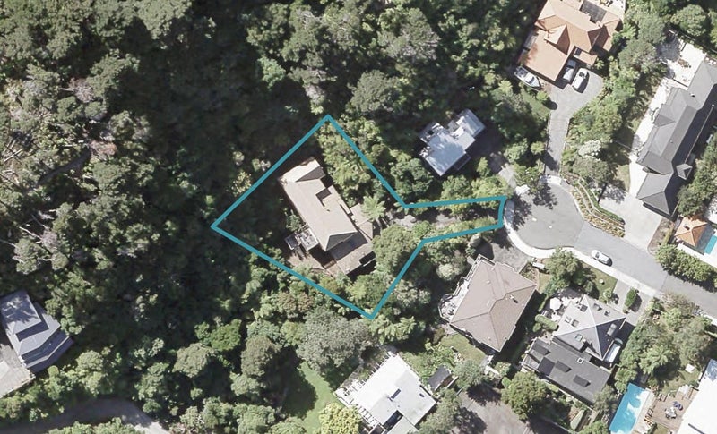 3 Lady Bell Grove, Lowry Bay, Lower Hutt - Carousel 1