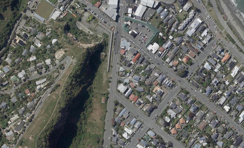 33 Wakefield Avenue, Sumner, Christchurch - Carousel 1