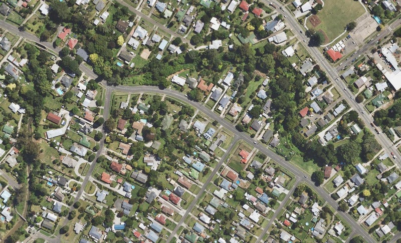 198 Stout Street, Mangapapa, Gisborne - Carousel 1