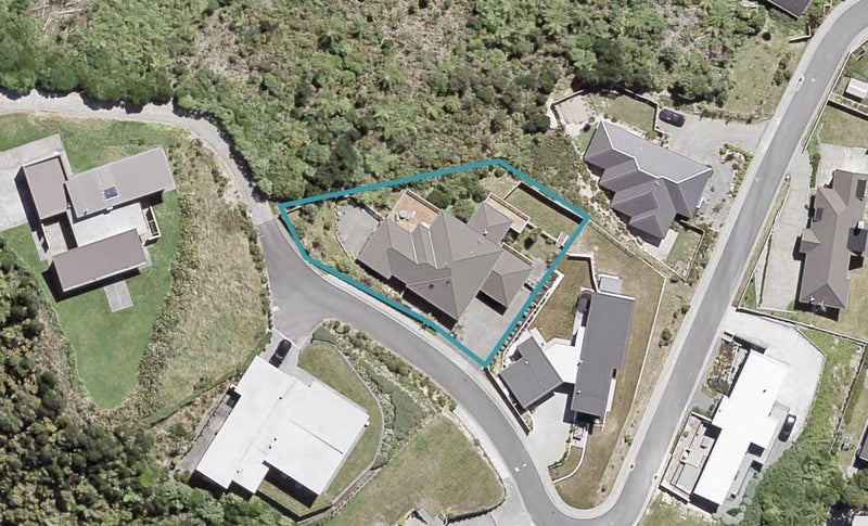 8 Winifred Way, Belmont, Lower Hutt - Carousel 1