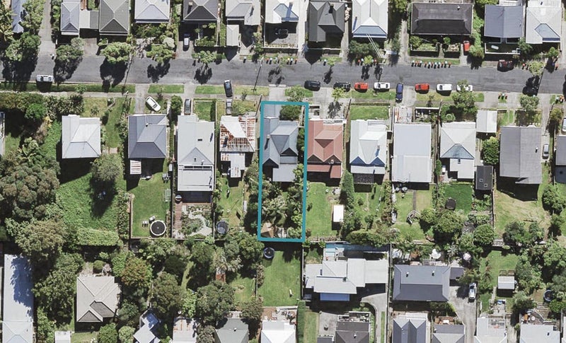 54 Third Avenue, Kingsland, Auckland - Carousel 1