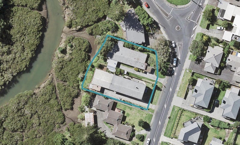 5/15 Omana Road, Milford, Auckland - Carousel 1