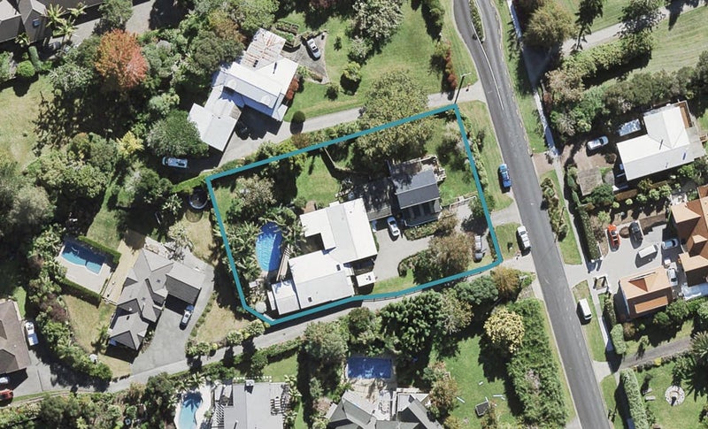 39 Churchouse Road, Greenhithe, Auckland - Carousel 1