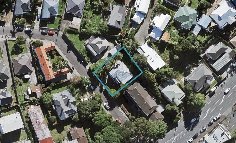 1 Wolseley Street, Morningside, Auckland - Carousel 1