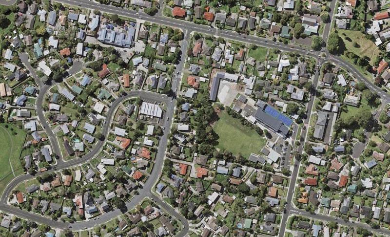 14E Cardiff Road, Pakuranga, Auckland - Carousel 1
