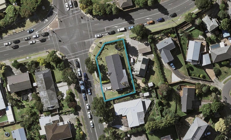 2 Everglade Drive, Goodwood Heights, Auckland - Carousel 1