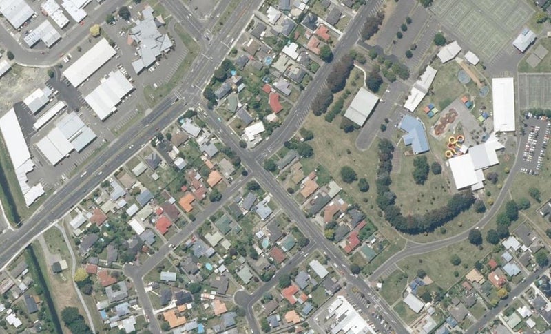 9 Maadi Road, Onekawa, Napier - Carousel 1