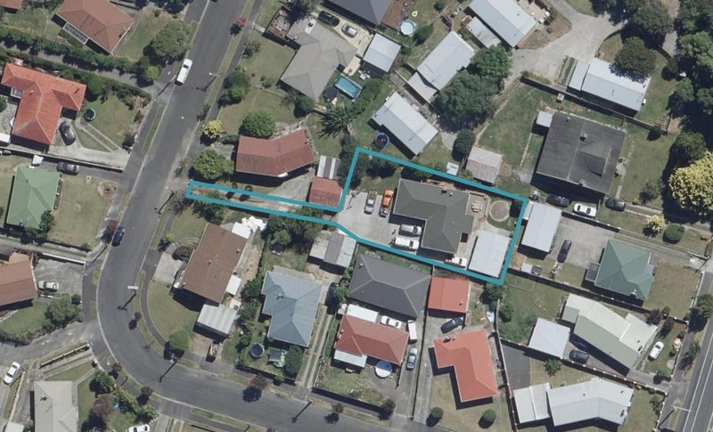 12 Frederick Drive, Dinsdale, Hamilton - Carousel 1