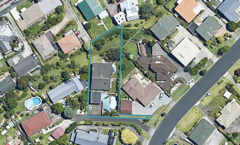 53 Brookfield Terrace, Brookfield, Tauranga - Carousel 1