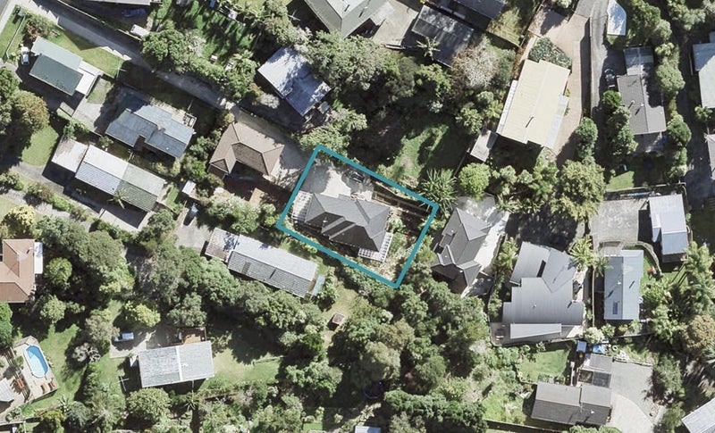 16A Dunraven Place, Torbay, Auckland - Carousel 1