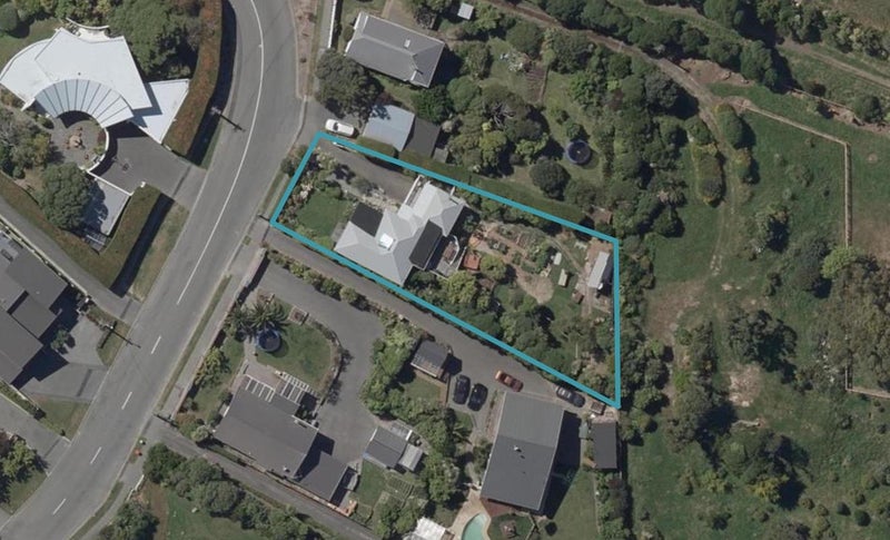 39 Taylors Mistake Road, Scarborough, Christchurch - Carousel 1