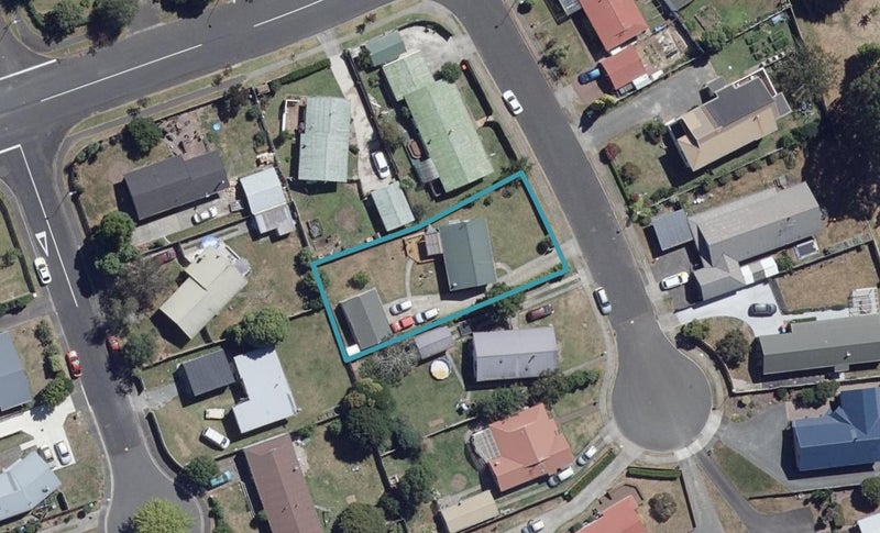 4 Riverton Place, Fairview Downs, Hamilton - Carousel 1