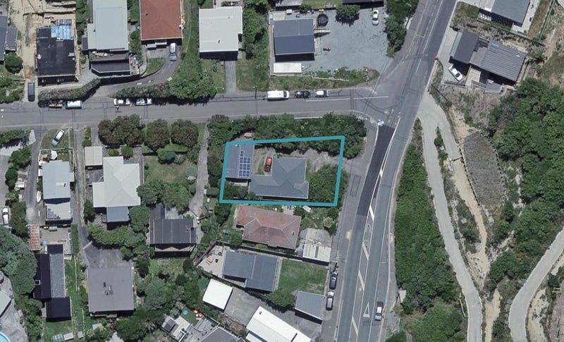 2/246 Houghton Bay Road, Houghton Bay, Wellington - Carousel 1