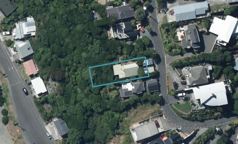 15 Ogilvy Terrace, Plimmerton, Porirua - Carousel 1