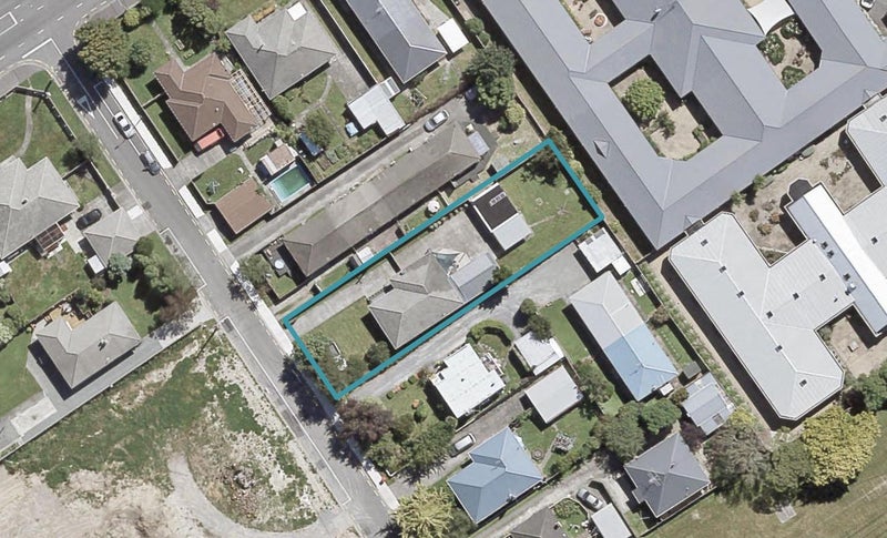 2/5 Fortune Lane, Trentham, Upper Hutt - Carousel 1