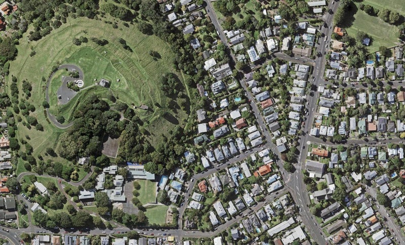 41A Church Street, Devonport, Auckland - Carousel 1