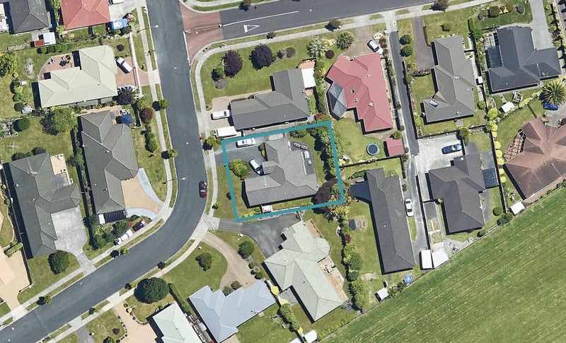 21 McCahon Drive, Pukehangi, Rotorua - Carousel 1