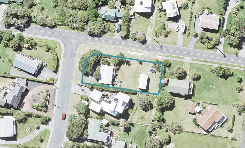 70 Barrier View Road, Leigh, Leigh - Carousel 1