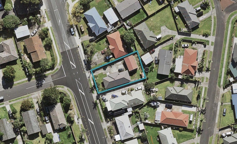 60A Robertson Road, Favona, Auckland - Carousel 1