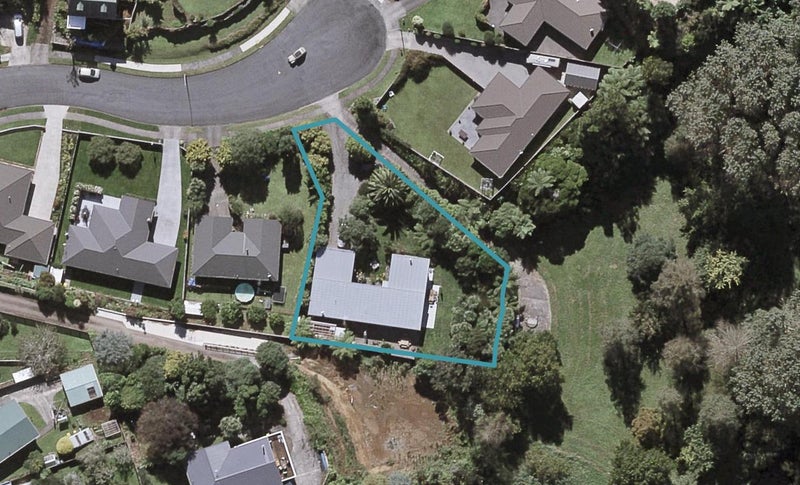 24 Thames Street, Welbourn, New Plymouth - Carousel 1