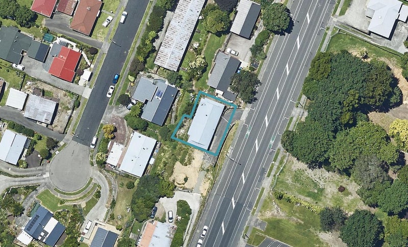 1143 Cameron Road, Gate Pa, Tauranga - Carousel 1