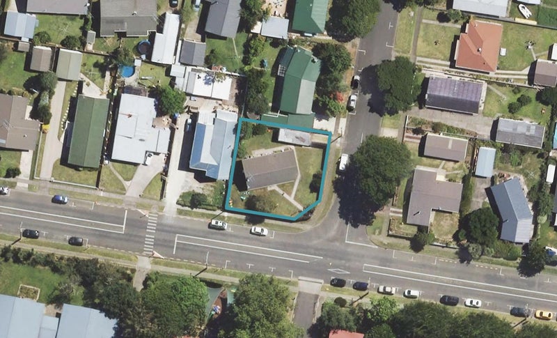 313 Stout Street, Riverdale, Gisborne - Carousel 1