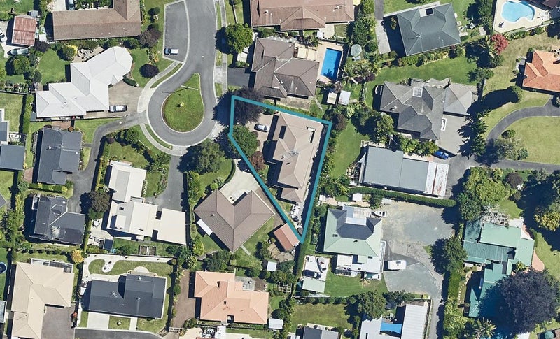 7 Benjamin Place, Matua, Tauranga - Carousel 1