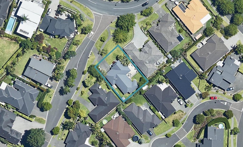 1 Raukawa Drive, Bethlehem, Tauranga - Carousel 1