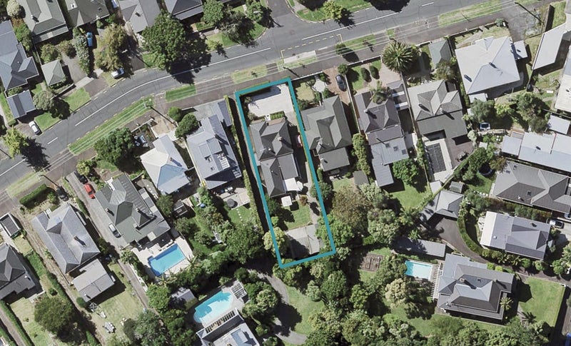 56 Albert Road, Devonport, Auckland - Carousel 1