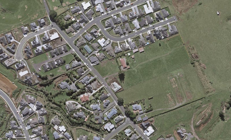 3 Longstaff Drive, Bell Block, New Plymouth - Carousel 1