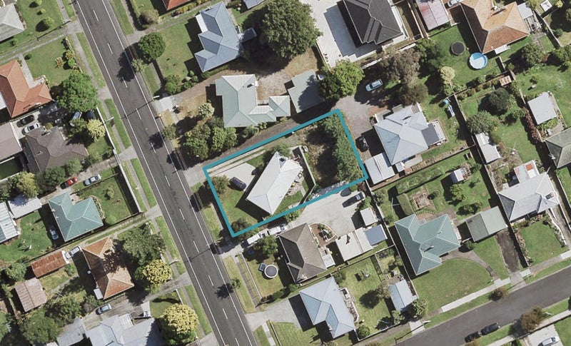 20 Rogers Road, Manurewa, Auckland - Carousel 1