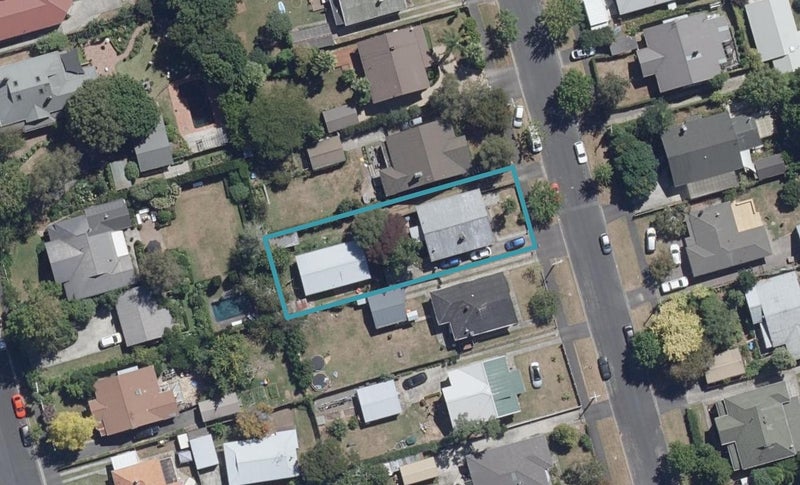 9 Saint Winifreds Avenue, Hamilton East, Hamilton - Carousel 1