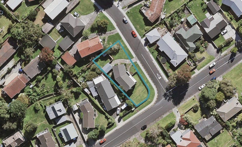 108 Moore Street, Hillcrest, Auckland - Carousel 1