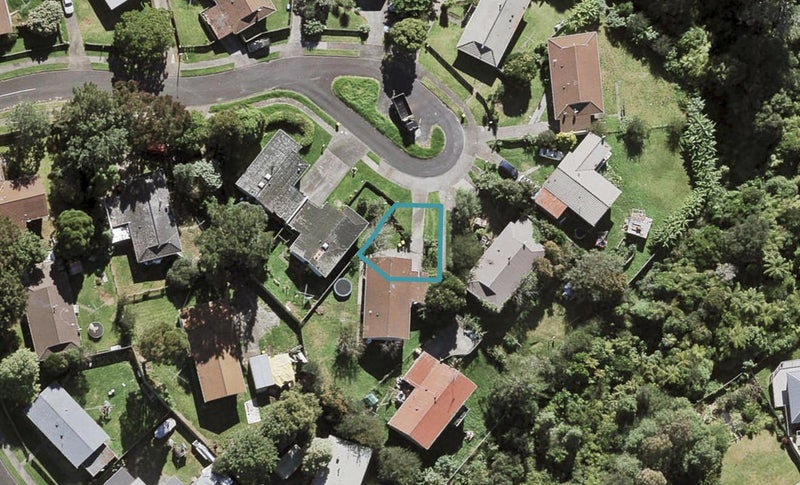 14 Mioweka Lane, West Harbour, Auckland - Carousel 1