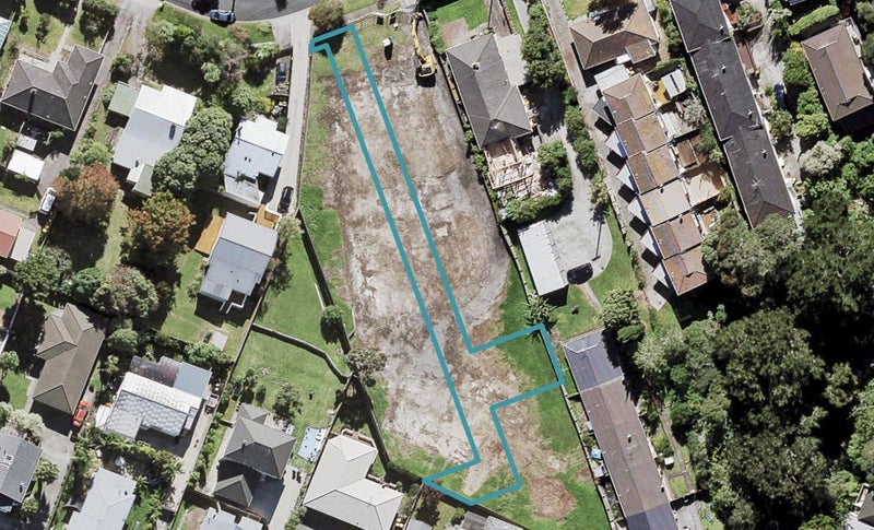 9 Taroa Lane, New Lynn, Auckland - Carousel 1