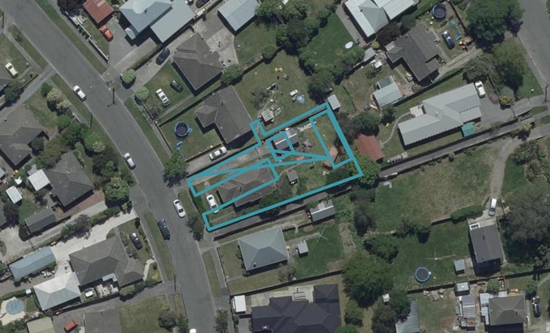 2/22 Bateman Avenue, Bryndwr, Christchurch - Carousel 1