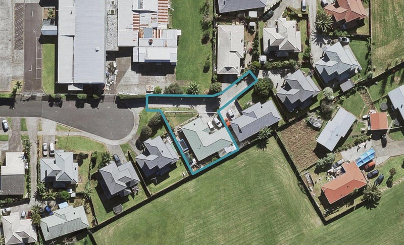 15 Glenpark Place, Favona, Auckland - Carousel 1
