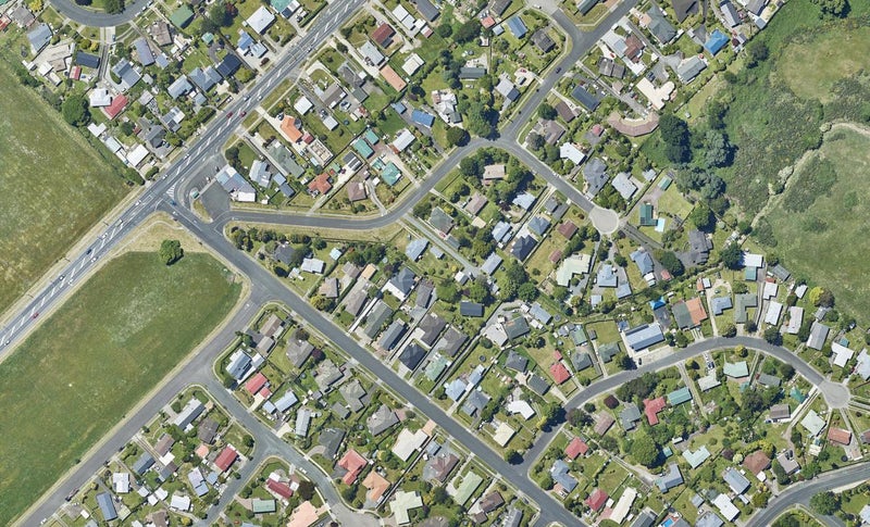 1A Melrose Avenue, Owhata, Rotorua - Carousel 1