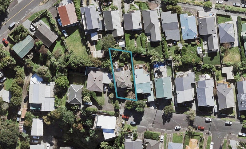 27 Rona Avenue, Grey Lynn, Auckland - Carousel 1
